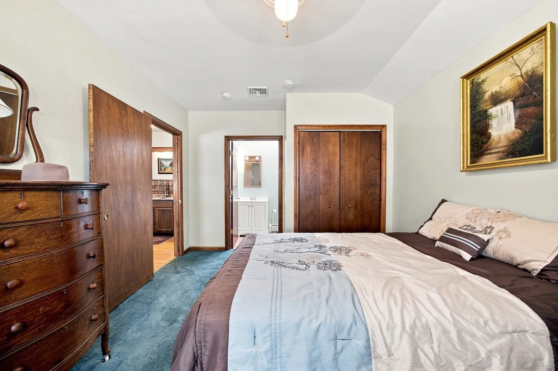 Photo of 47 Overlook Dr