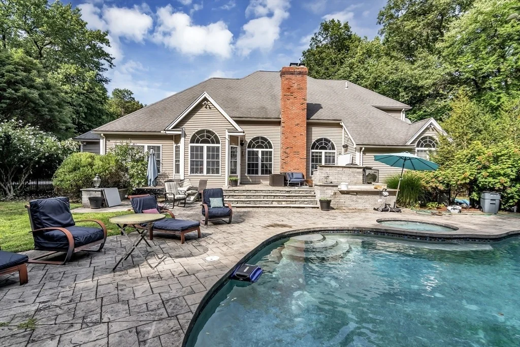 Photo of 52 Goodnow Ln