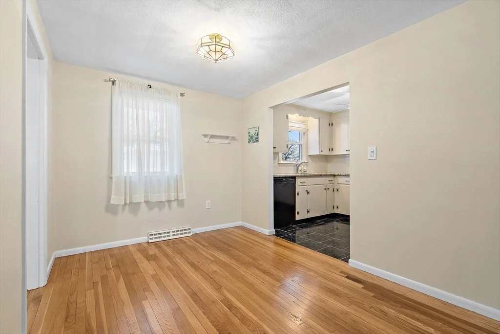 Photo of 92 Porter Rd