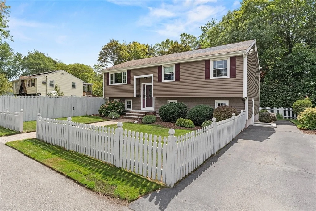 Photo of 42 Crescent