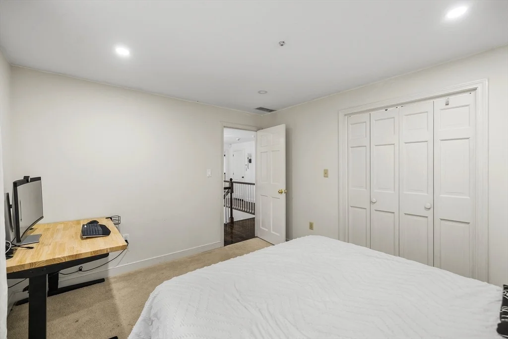 Photo of 107 Sandra Ln