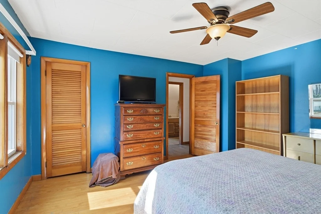 Photo of 543 Lafleur Drive