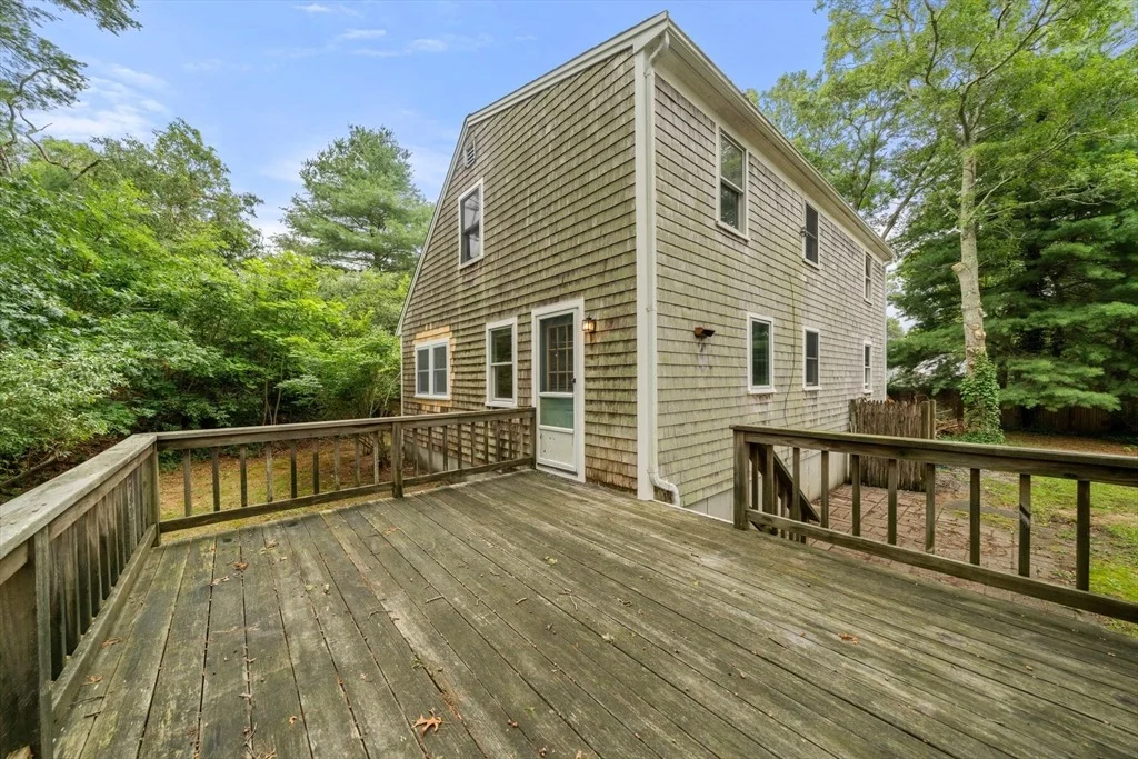 Photo of 311 Cotuit Rd