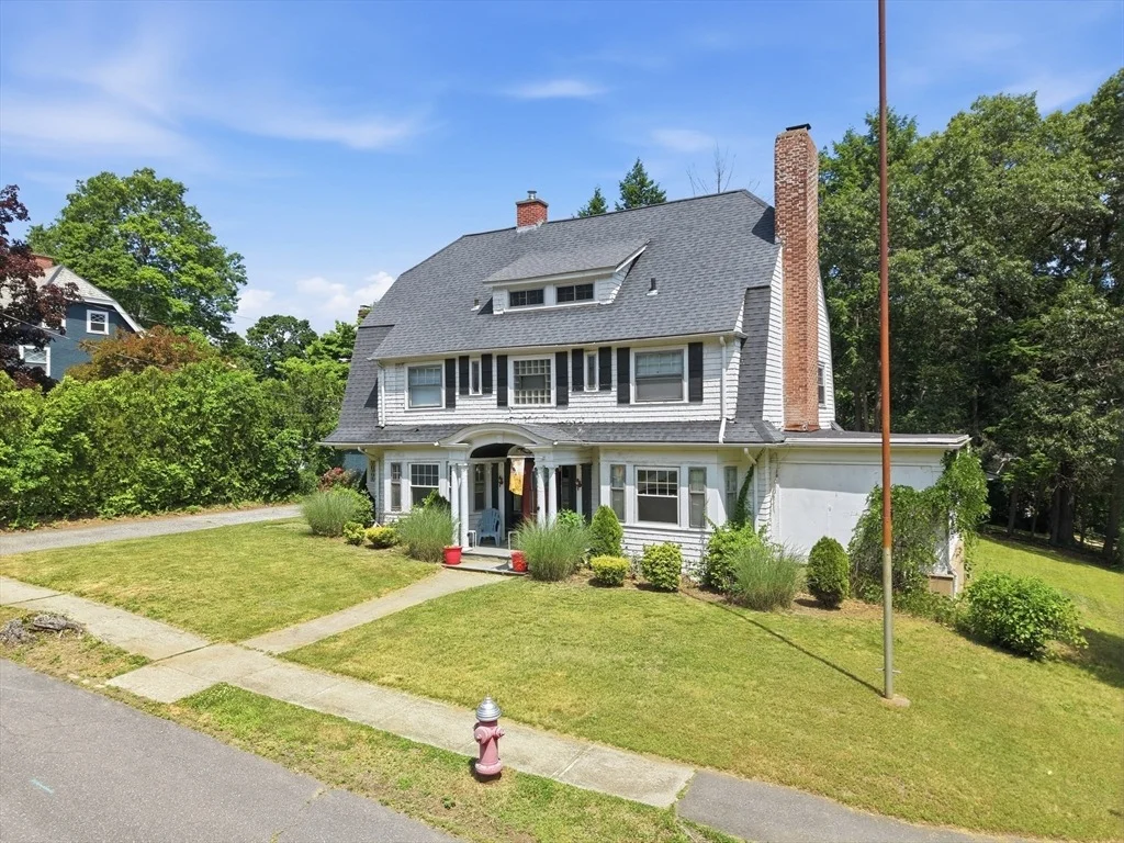 Photo of 45 Yale St