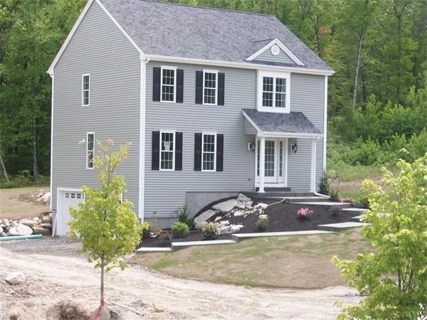 Photo of 8 Deane Way