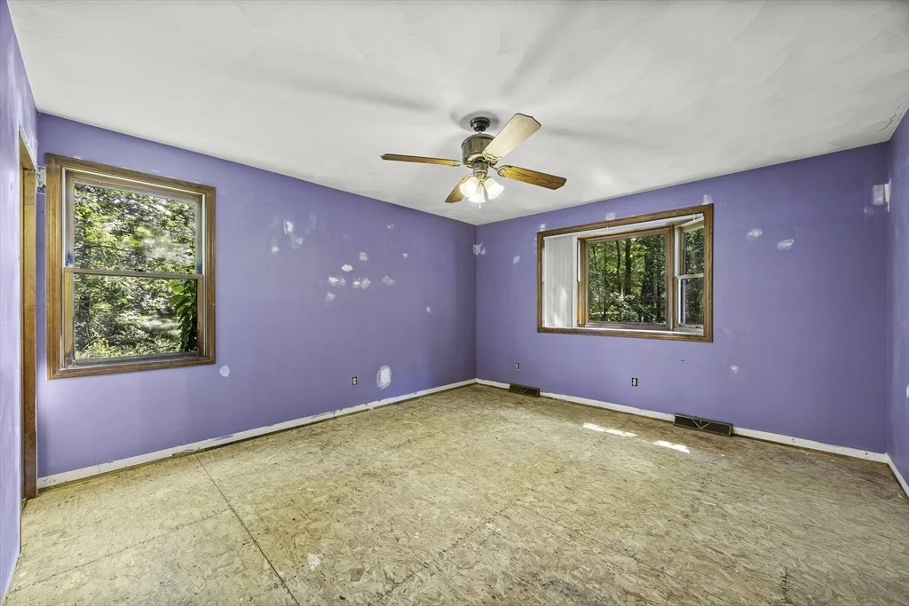 Photo of 800 Town Farm Rd