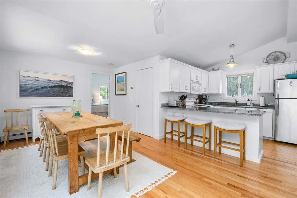 Photo of 80 4th St