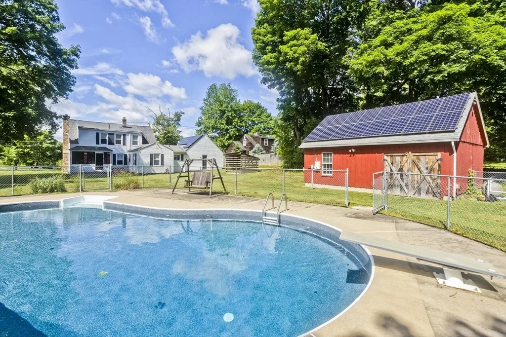 Photo of 138 Vining Hill Rd