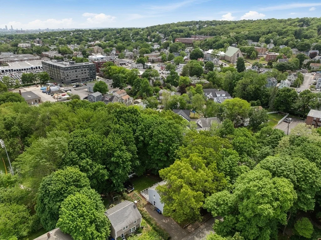 Photo of 77 Forest St