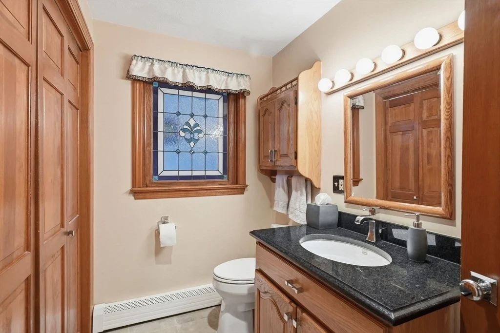 Photo of 37 Fairchild Dr