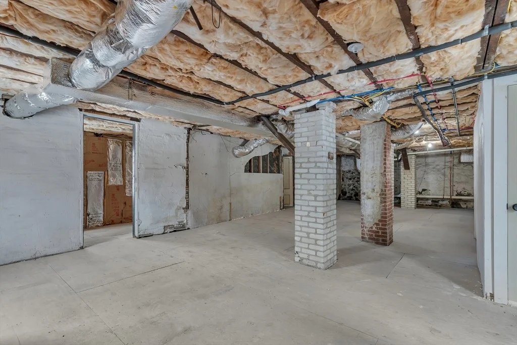 Photo of 73 Walnut St