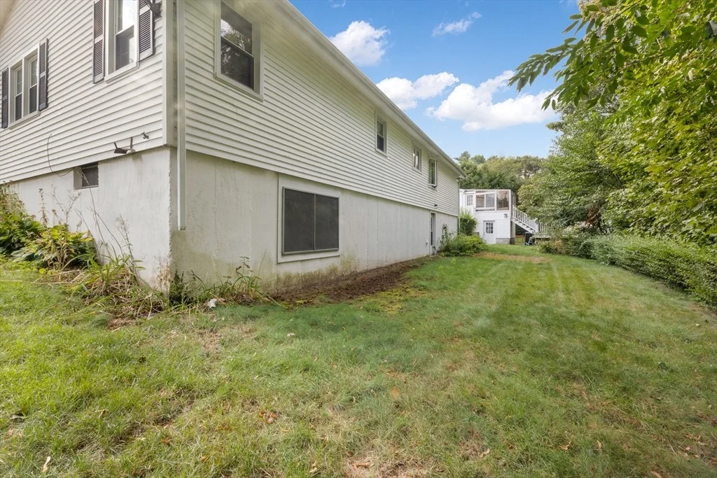 Photo of 32 Scenic Dr