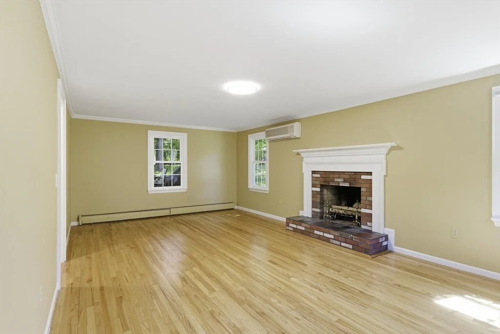 Photo of 233 Franklin Rd
