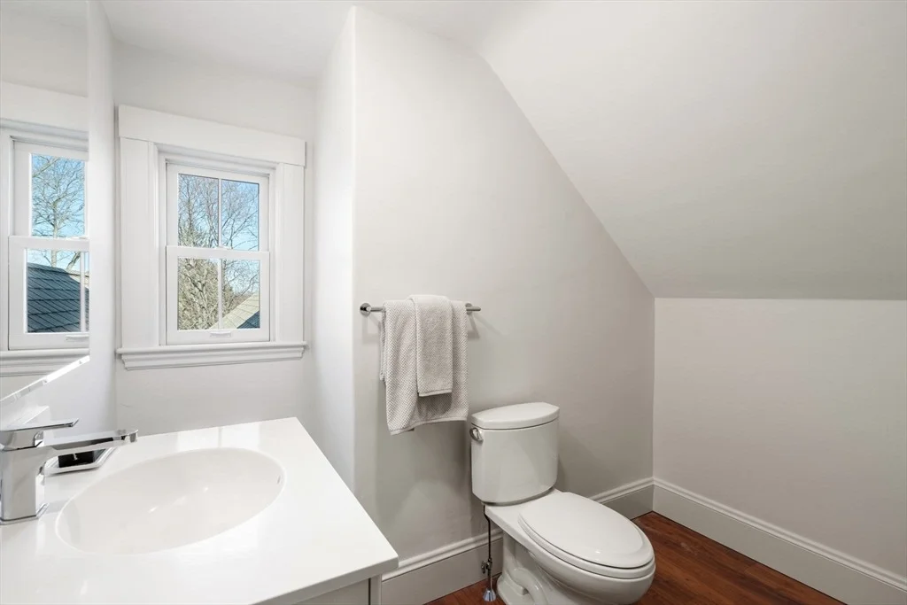 Photo of 40 Hillcrest Road