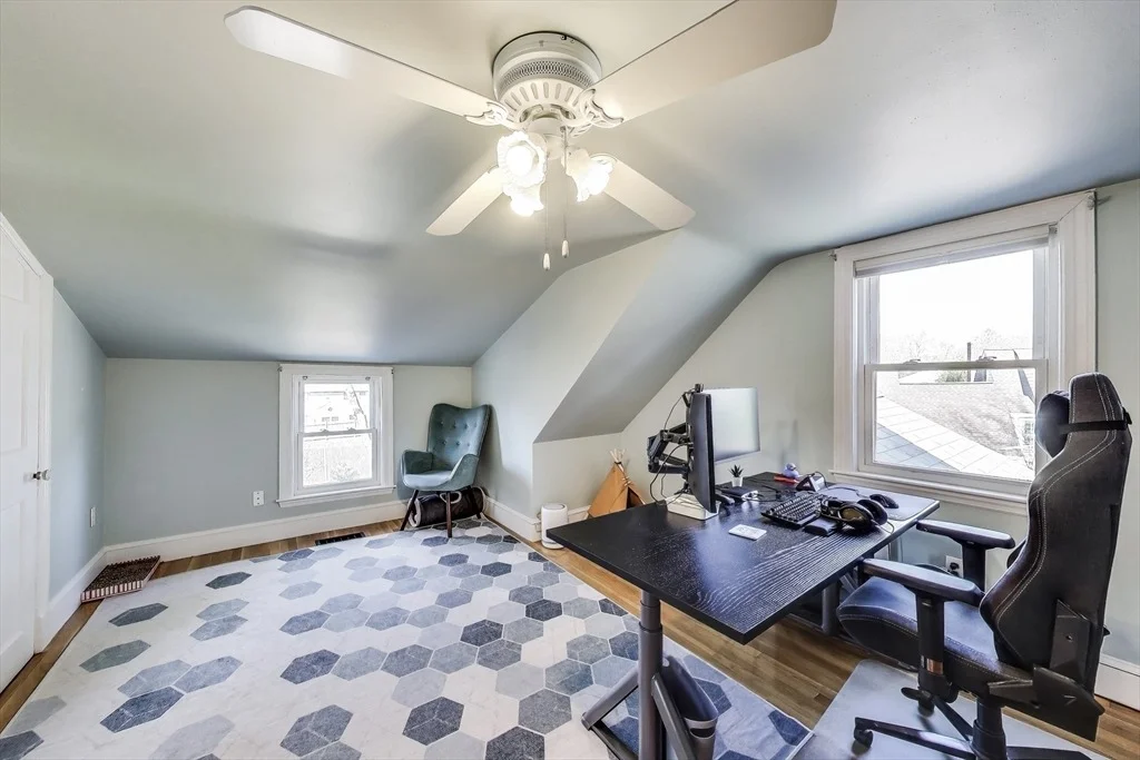 Photo of 22 Irving St