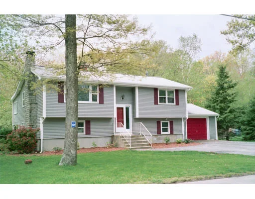 Photo of 5 Padelford Dr