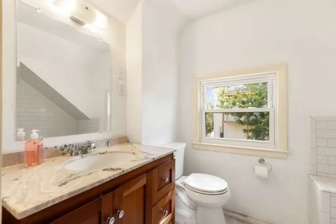 Photo of 69 Franklin St