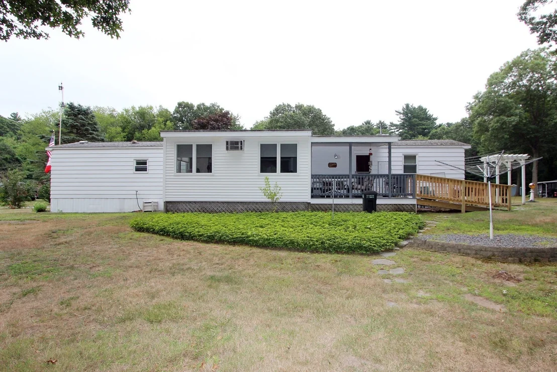 Photo of 6 Haskell Circle