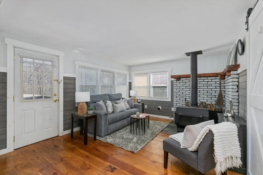 Photo of 51 Superior Ave