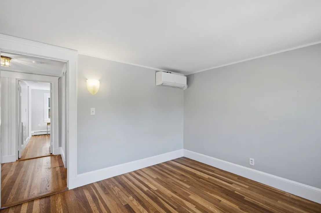 Photo of 18 Middle St
