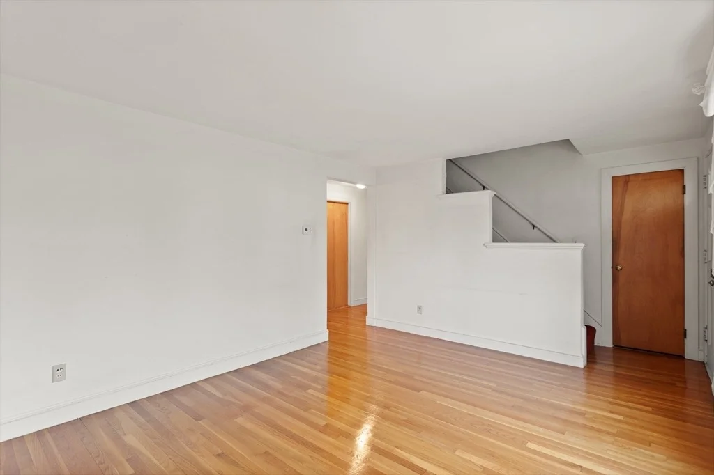 Photo of 30 Kingdom Terrace