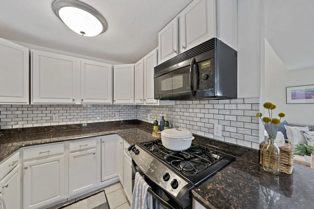 Photo of 71 Webster Avenue