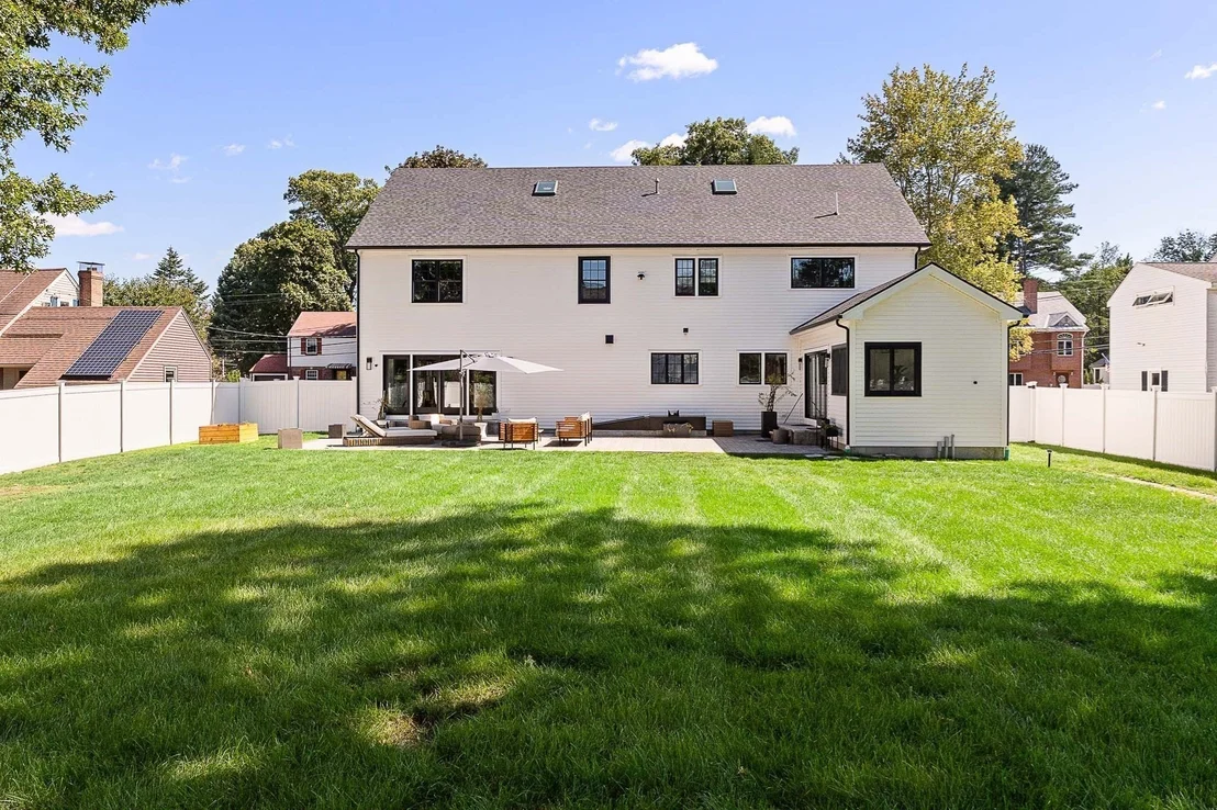 Photo of 5 Travis Rd.