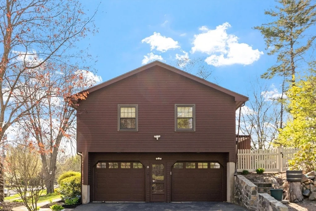 Photo of 15 Kennel Hill Drive