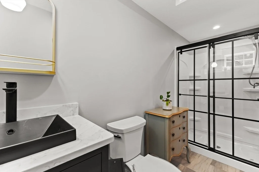 Photo of 6 Jacoby Way