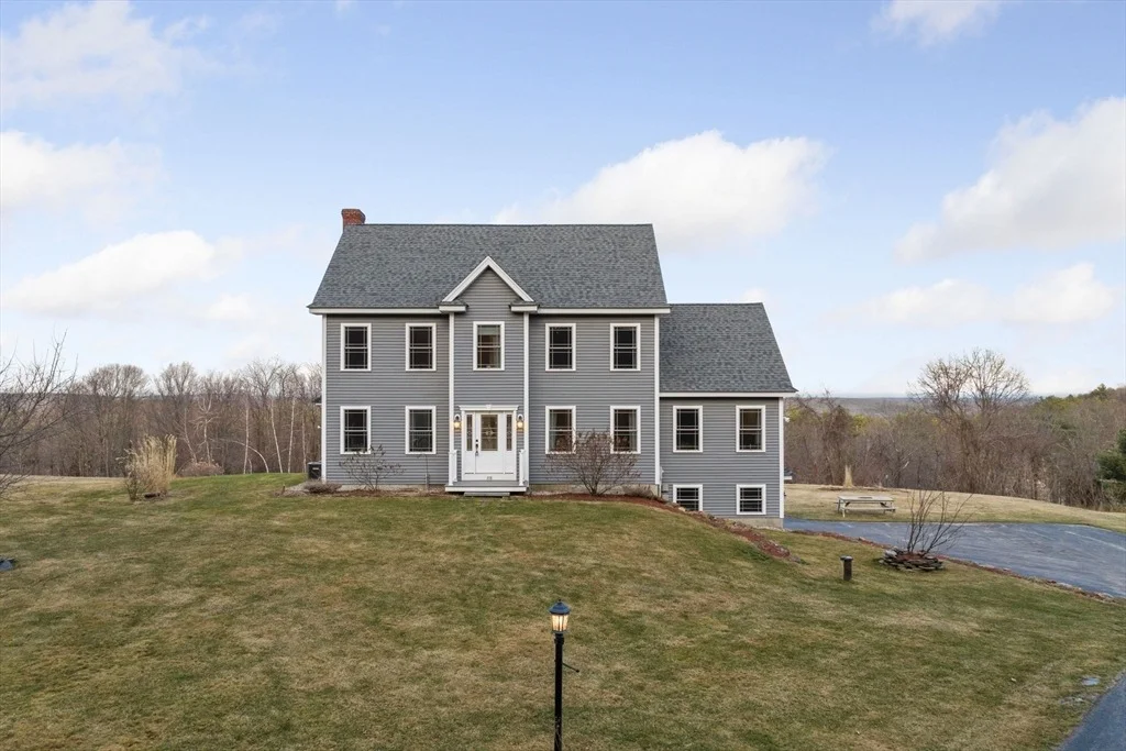 Photo of 358 Reed Road