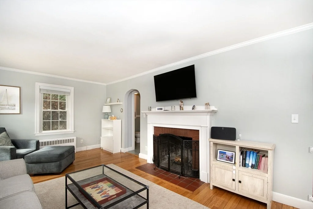 Photo of 14 Sumner Ave