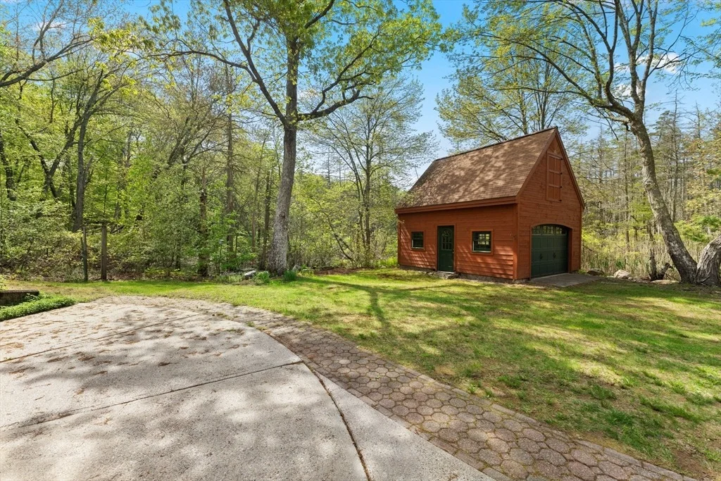 Photo of 119 George Allen Rd