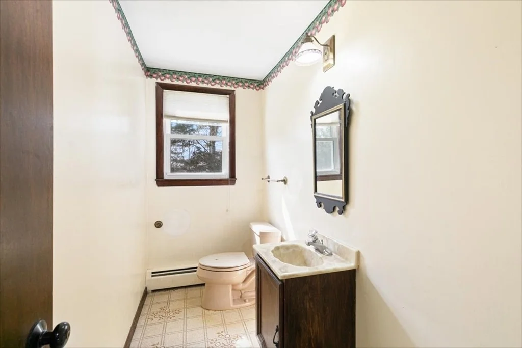 Photo of 21 Bayberry Rd