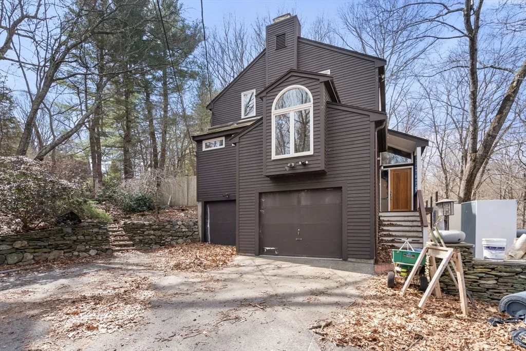 Photo of 217 Summer St