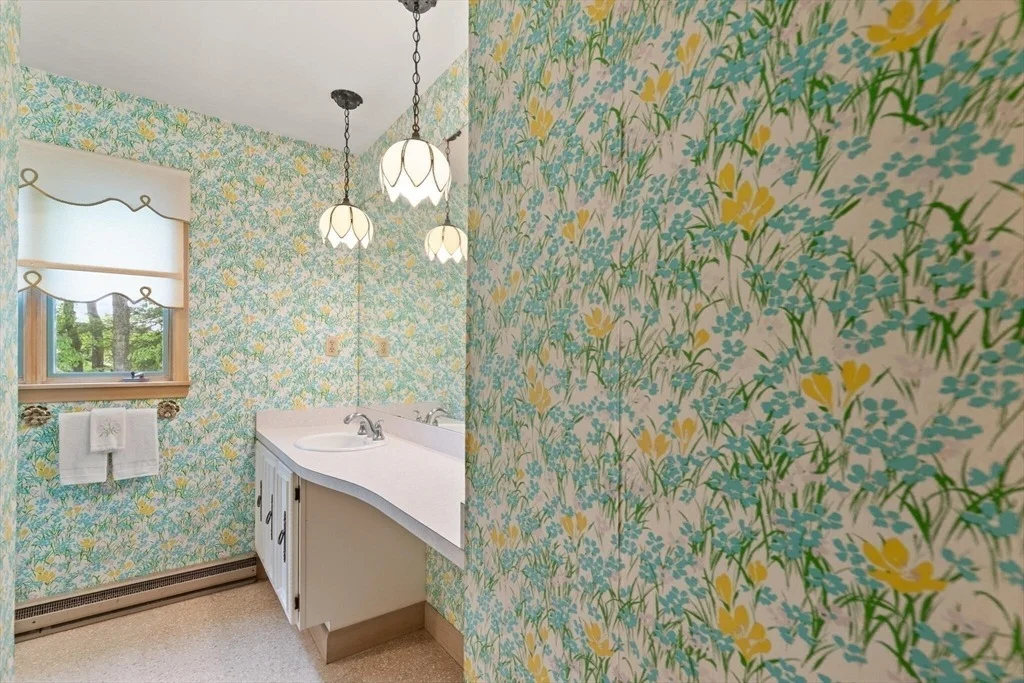 Photo of 27 Juniper St
