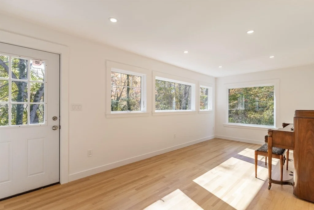 Photo of 10 Pilgrim Rd