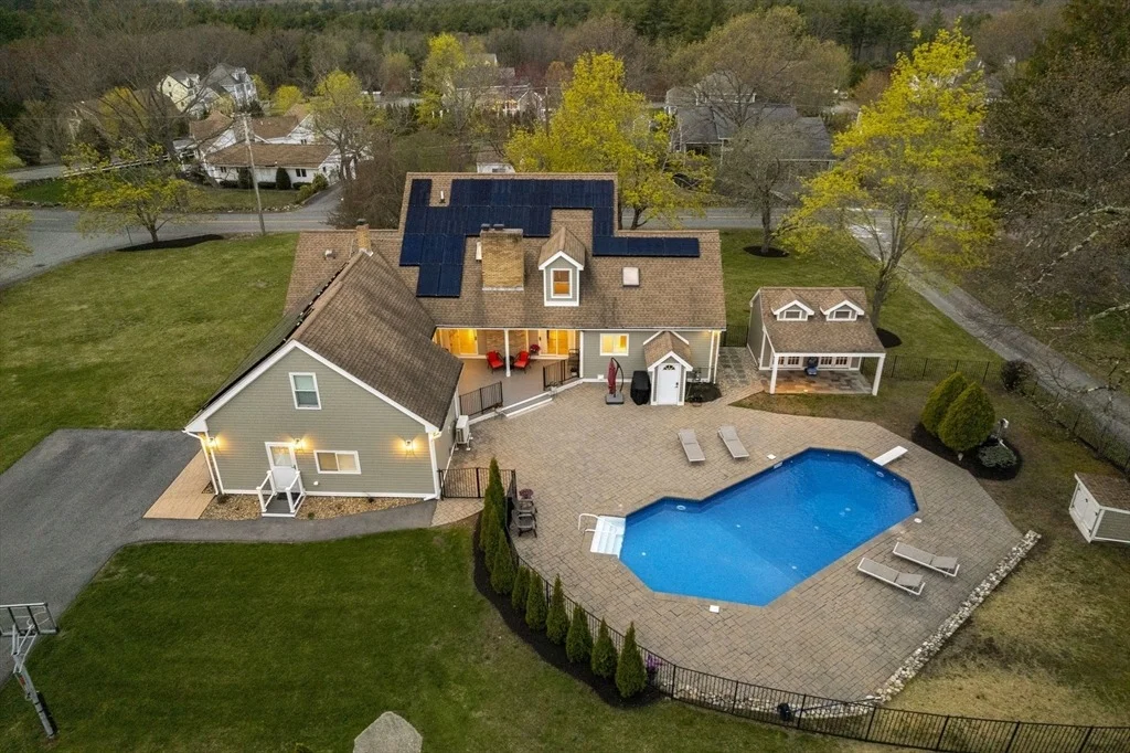 Photo of 10 Alfred Dr