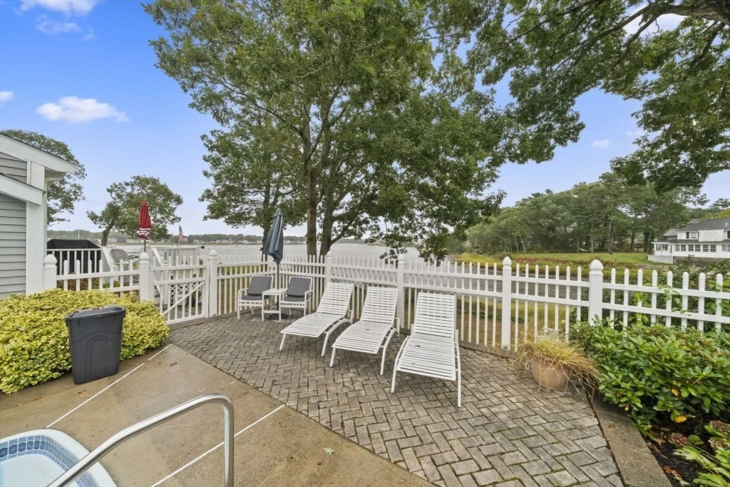 Photo of 15 Broadmarsh Ave