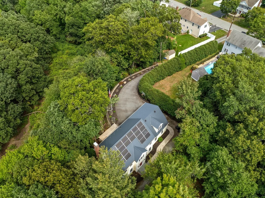 Photo of 115 Cathedral Drive