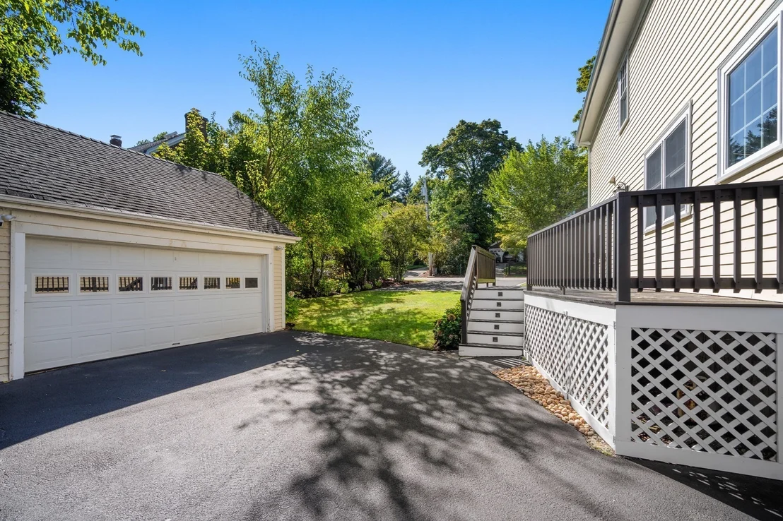 Photo of 164 Common St