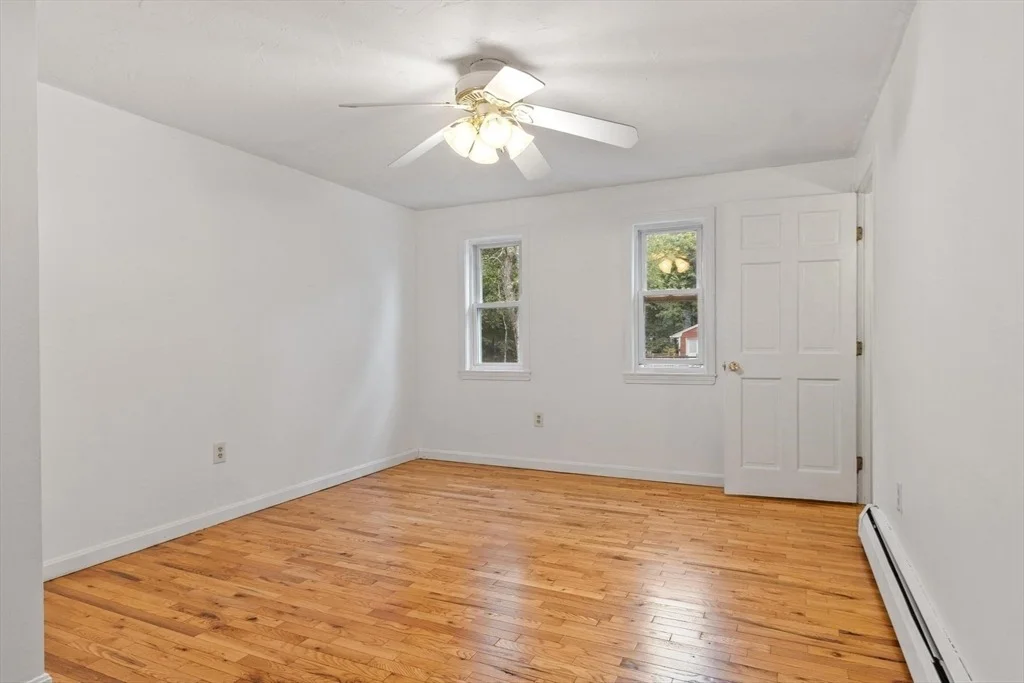 Photo of 90 Royalston Rd