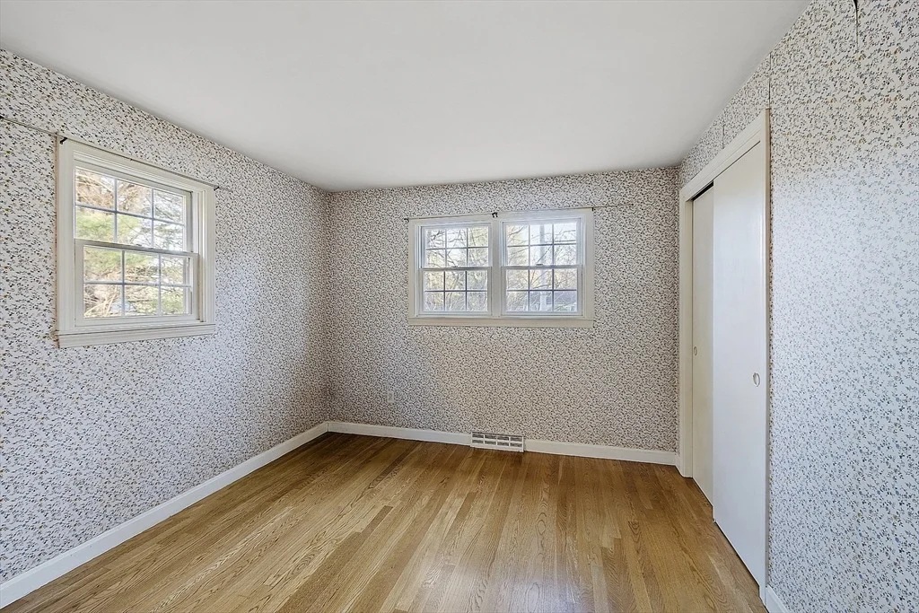 Photo of 4 Crown Road