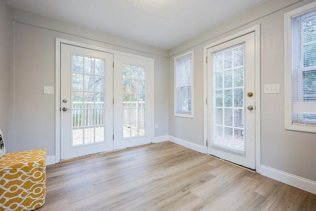 Photo of 66 Oak St