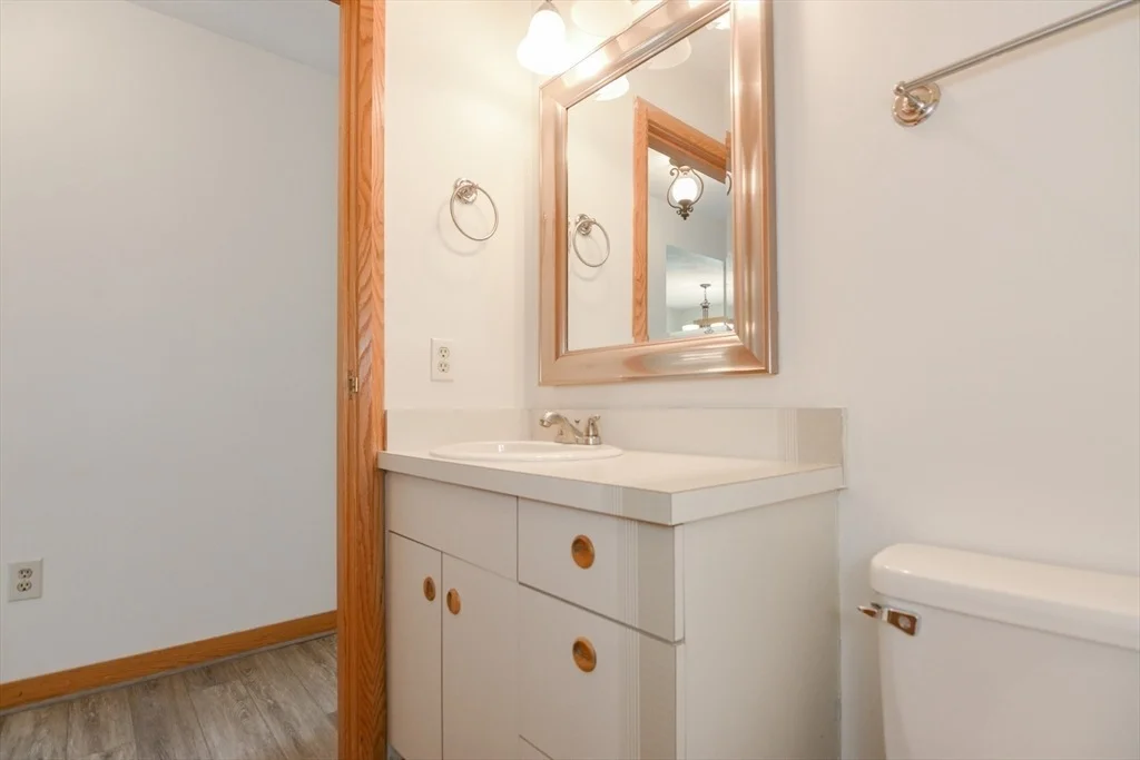 Photo of Unit 106 at 31 Blithewood Avenue