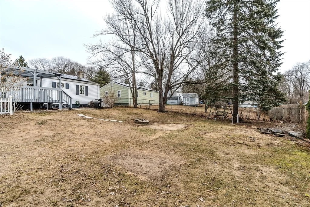 Photo of 28 Birch Glen Rd