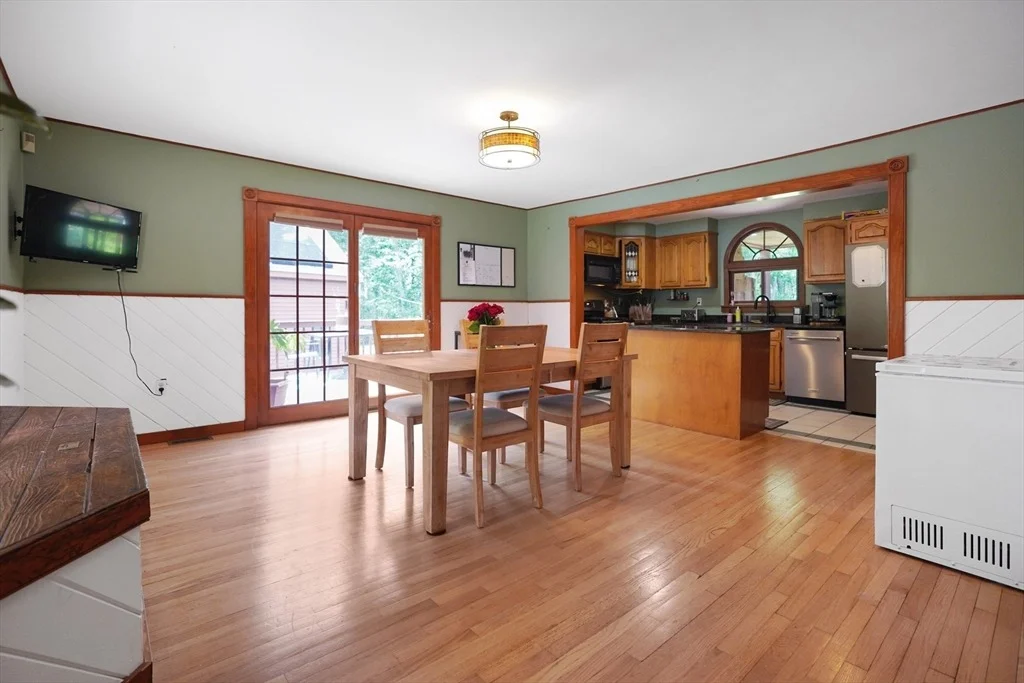 Photo of 4 Birch Ln