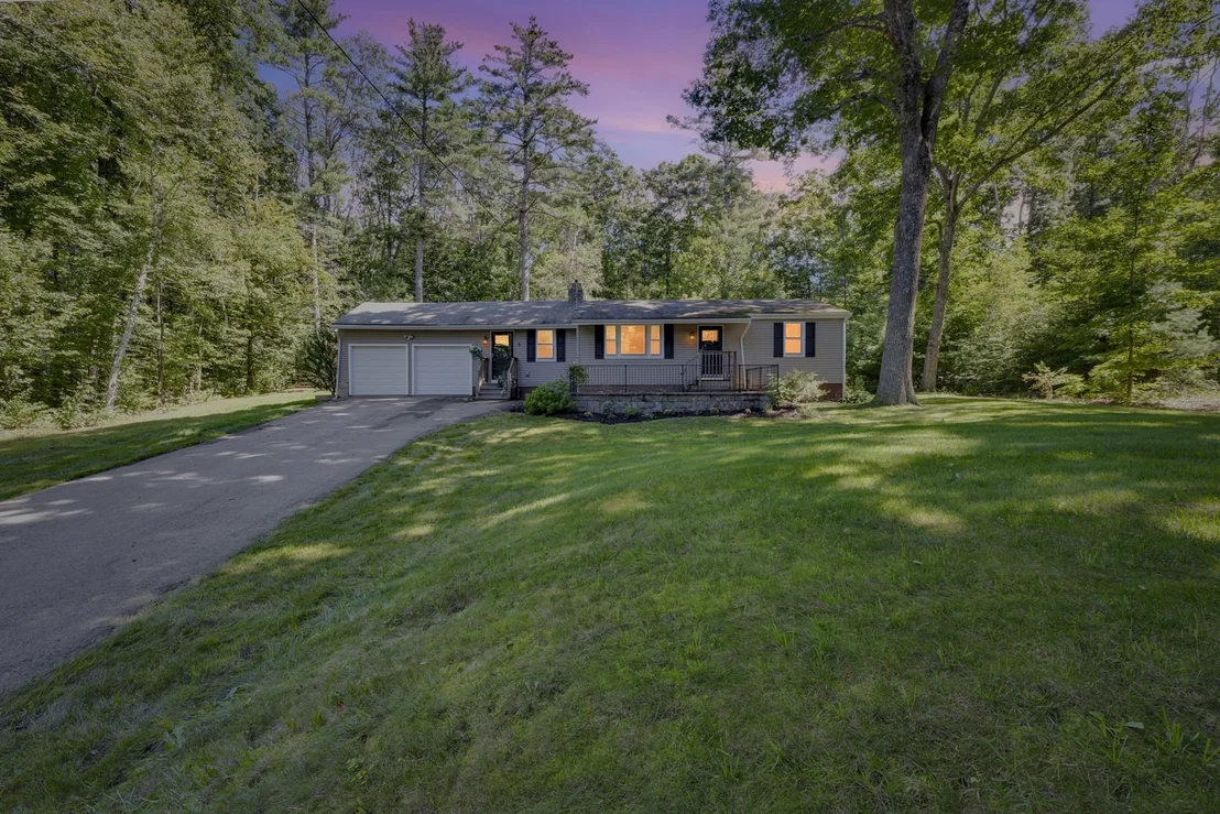 Photo of 6 Barrett Rd