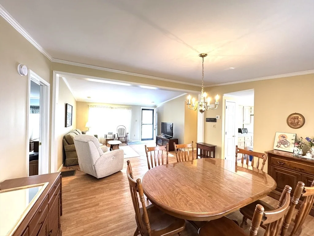 Photo of 6 Edgewood Drive