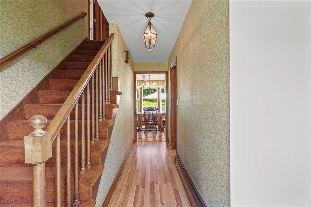 Photo of 85 Rosewood Dr