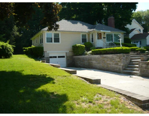 Photo of 155 Laurel Road
